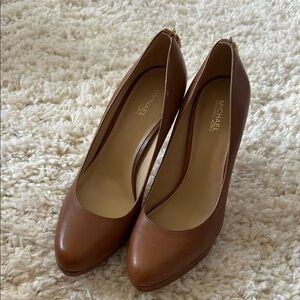 Michael Kors Women's Brown Pumps